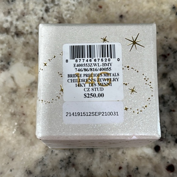 🎀Bridge Precious Metals Minnie Mouse Disney Earrings NWT🎀 - Picture 3 of 3